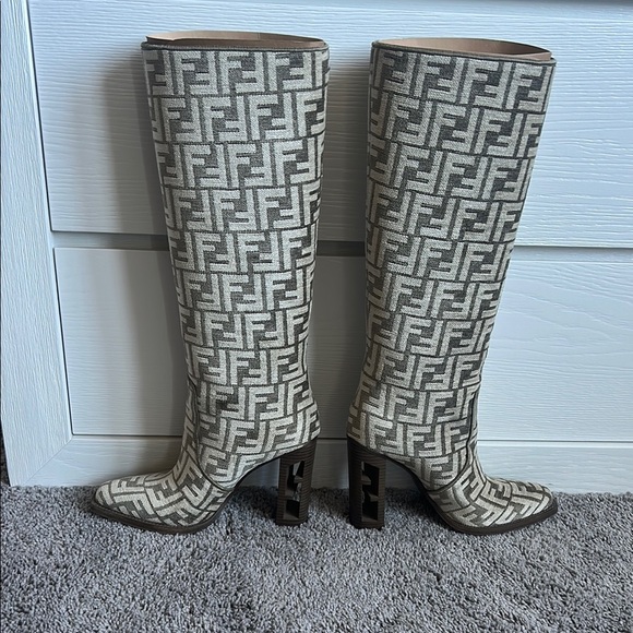 Fendi Logo-Jacquard Chenille Knee Boots - Picture 2 of 7